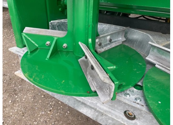 Conor Rds Muckspreader