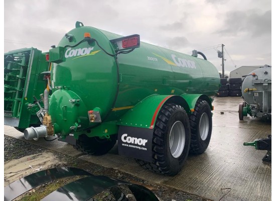 Conor 3500 gallon tanker