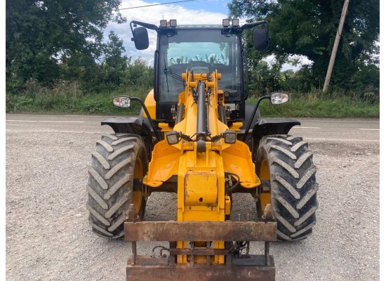 JCB tm 320s