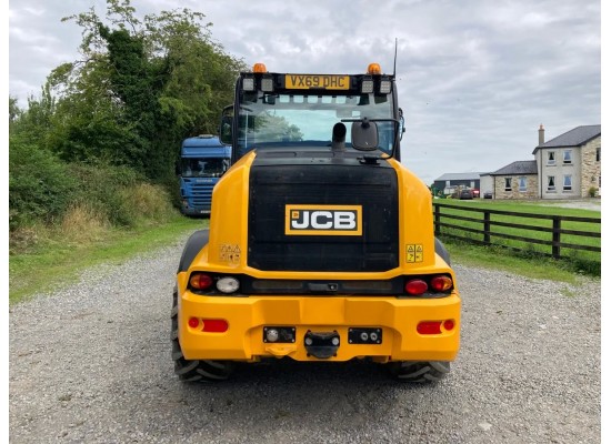 JCB tm 320s