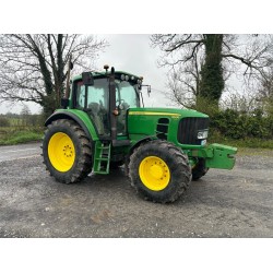 John Deere 6530
