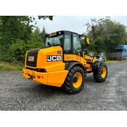 JCB tm 320s