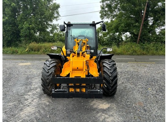 JCB tm 320s